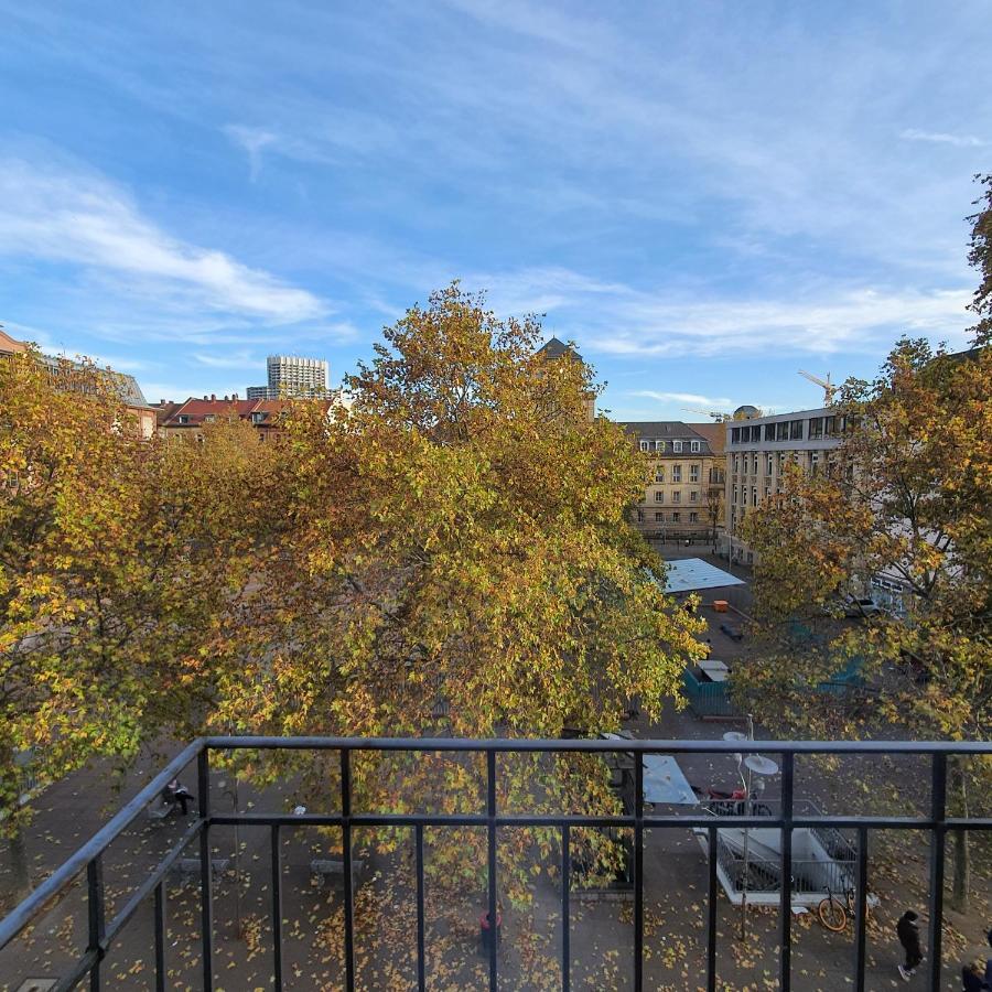 Sonniges Zimmer Mit Balkon Im Herzen Mannheims מראה חיצוני תמונה