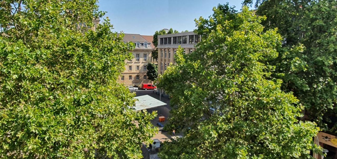 Sonniges Zimmer Mit Balkon Im Herzen Mannheims מראה חיצוני תמונה