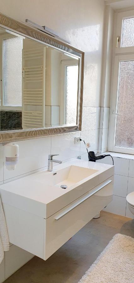 Sonniges Zimmer Mit Balkon Im Herzen Mannheims מראה חיצוני תמונה